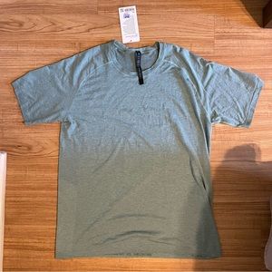 Men’s lululemon Tee - Size XXL